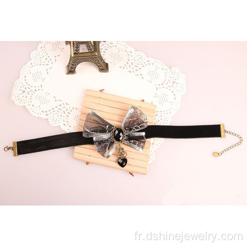 Bowknot dentelle argent Collier avec coeur charme velours Choker